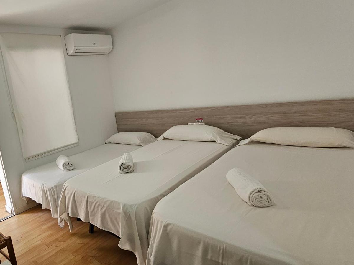 Hostal Montsant Salou Zewnętrze zdjęcie
