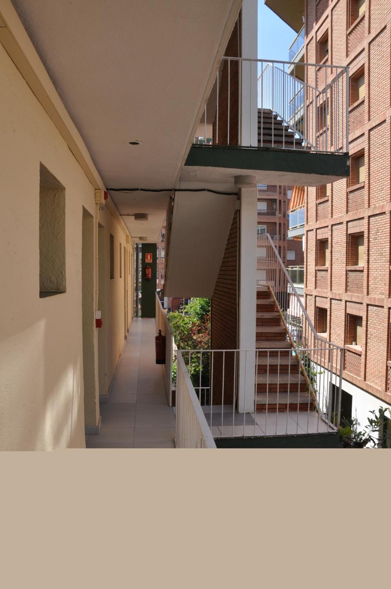 Hostal Montsant Salou Zewnętrze zdjęcie