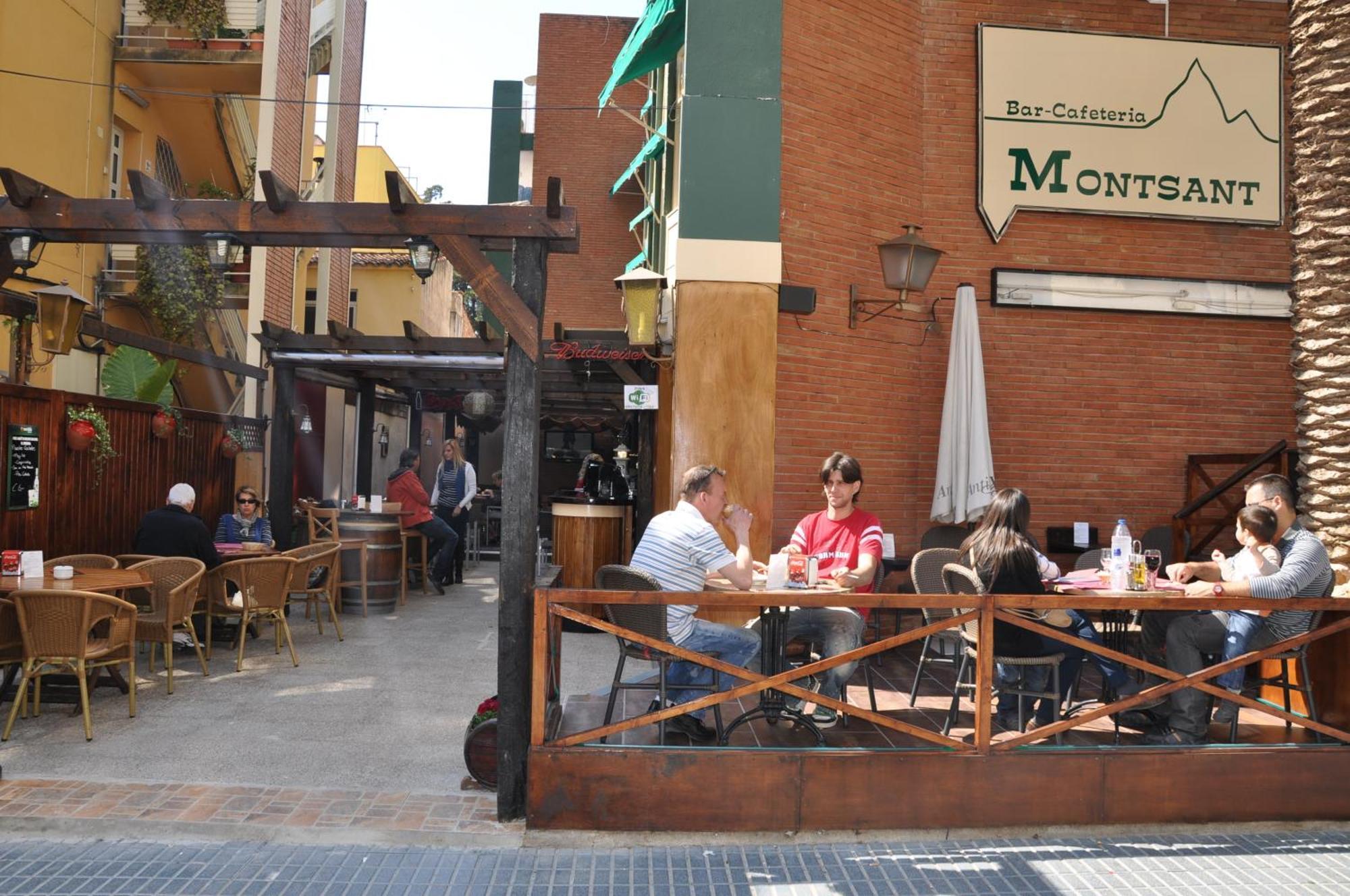 Hostal Montsant Salou Zewnętrze zdjęcie