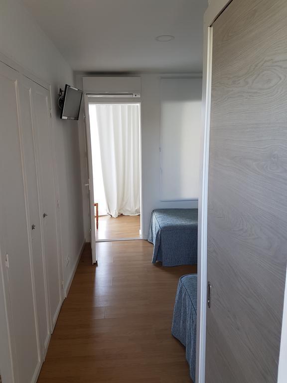 Hostal Montsant Salou Zewnętrze zdjęcie
